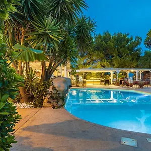 Residenziale Menhirs Apartahotel
